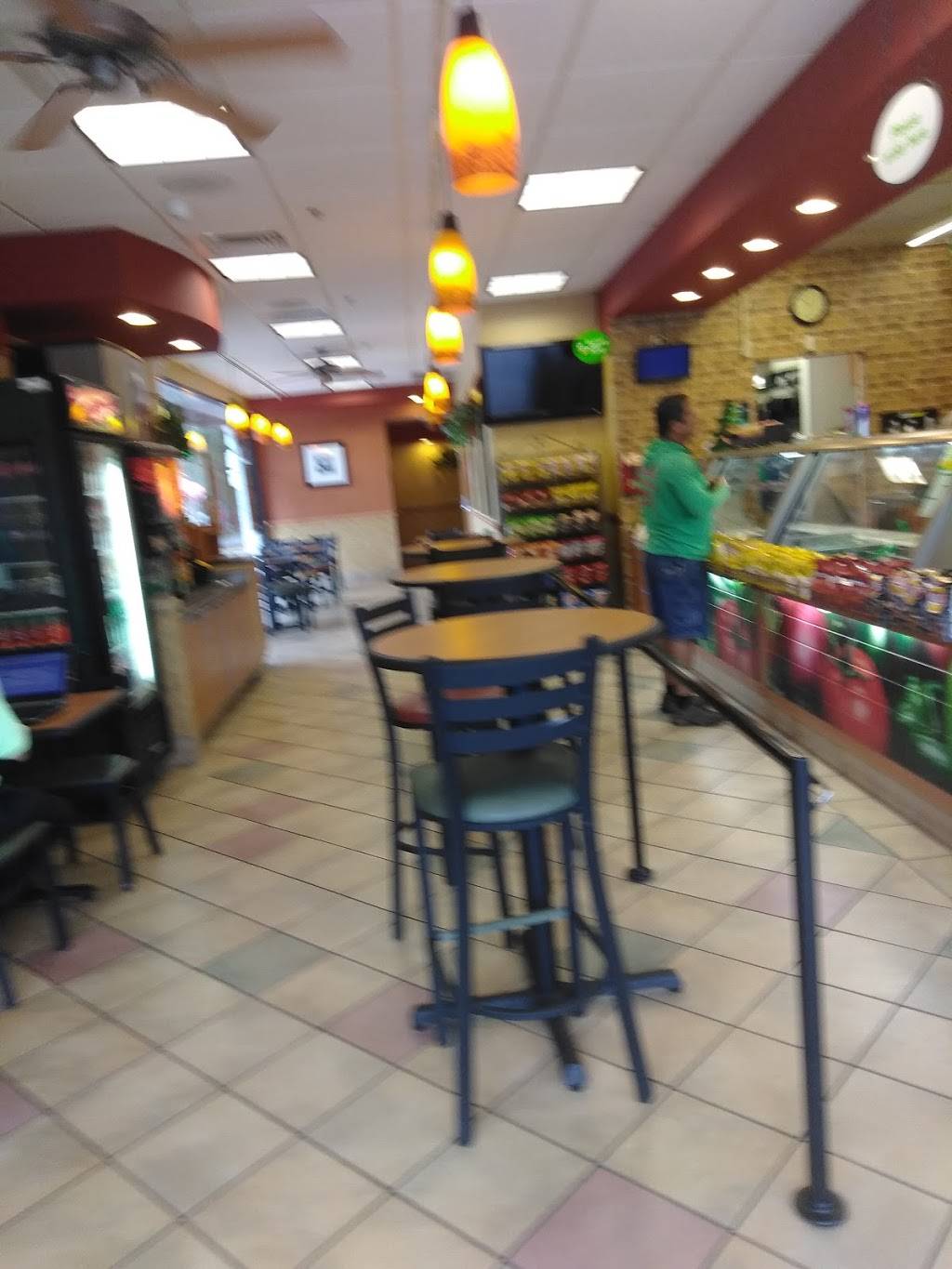 Subway Restaurants | restaurant | 2451 McMullen Booth Rd #1, Clearwater, FL 33759, USA | 7277263775 OR +1 727-726-3775
