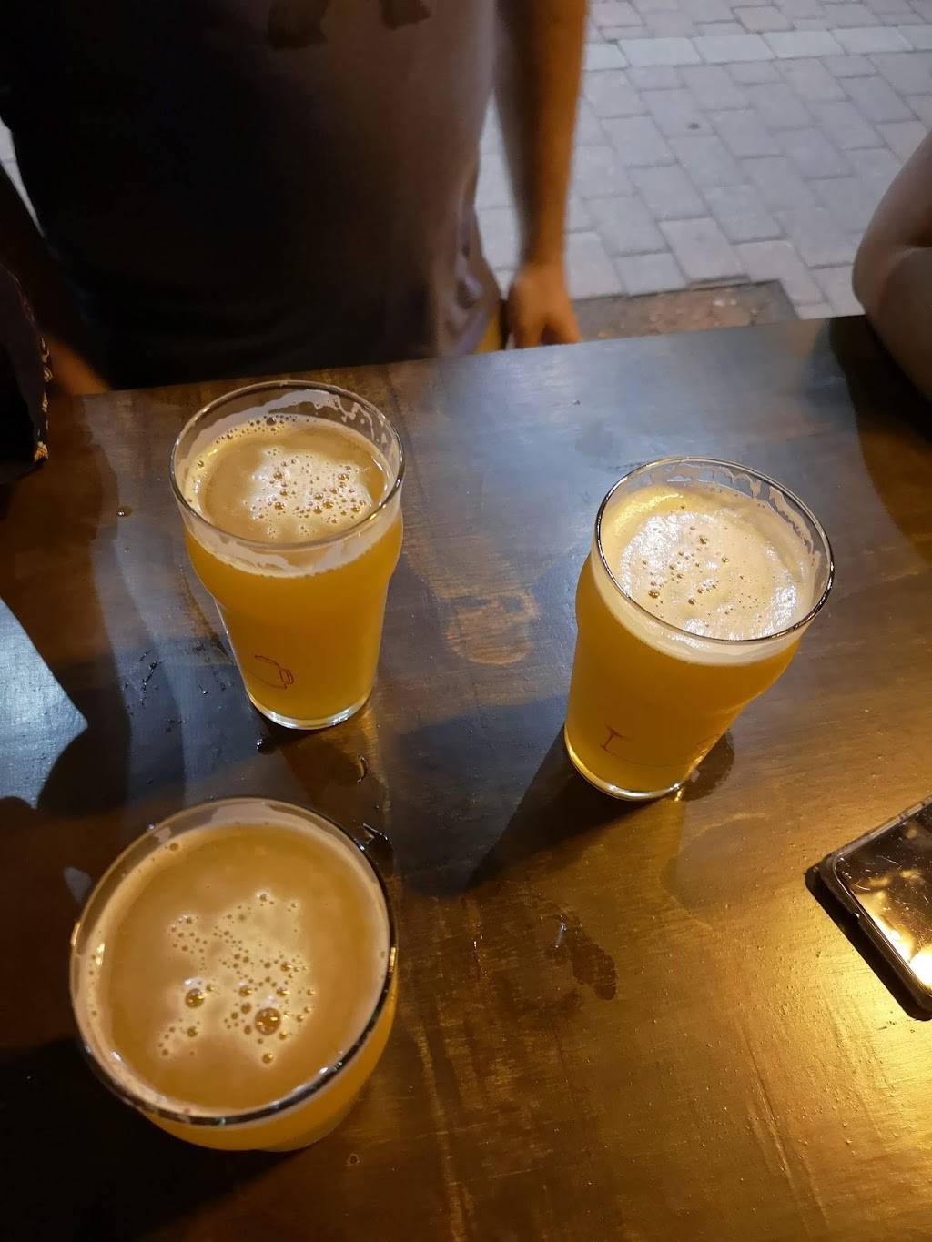 La Chope | restaurant | 316 Rue Saint Georges, Saint-Jérôme, QC J7Z 5A8, Canada | 4505043676 OR +1 450-504-3676