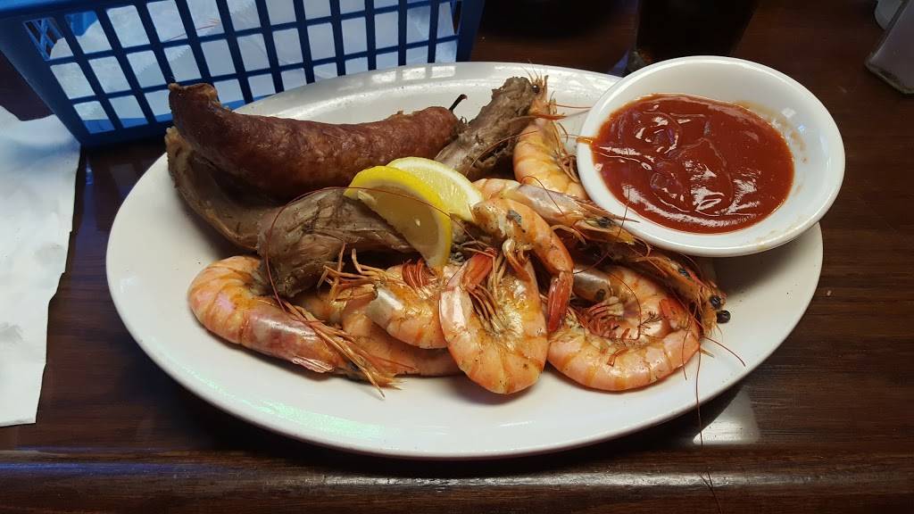 Harbor Seafood & Oyster Bar | restaurant | 3201 Williams Blvd, Kenner, LA 70065, USA | 5044436454 OR +1 504-443-6454
