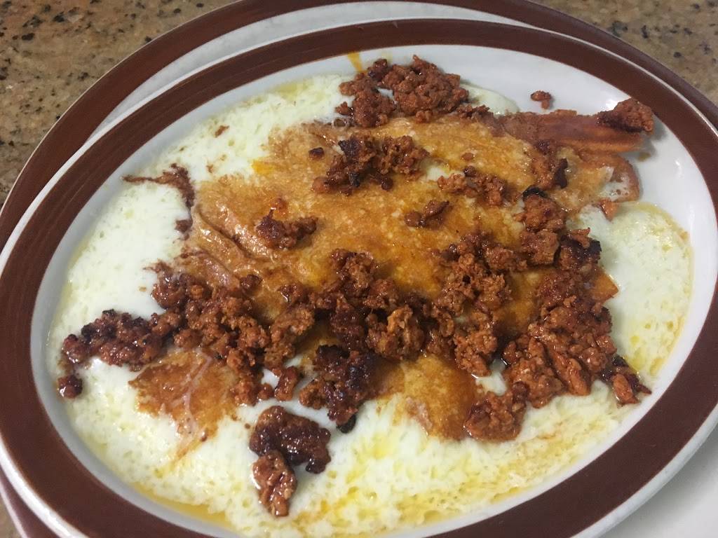 El Cochinito Contento | restaurant | 88 E Olive Ave, Fresno, CA 93728, USA | 5594862833 OR +1 559-486-2833