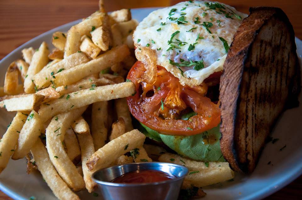 Sunset Reservoir Brewing Company | restaurant | 1735 Noriega St, San Francisco, CA 94122, USA | 4155718452 OR +1 415-571-8452