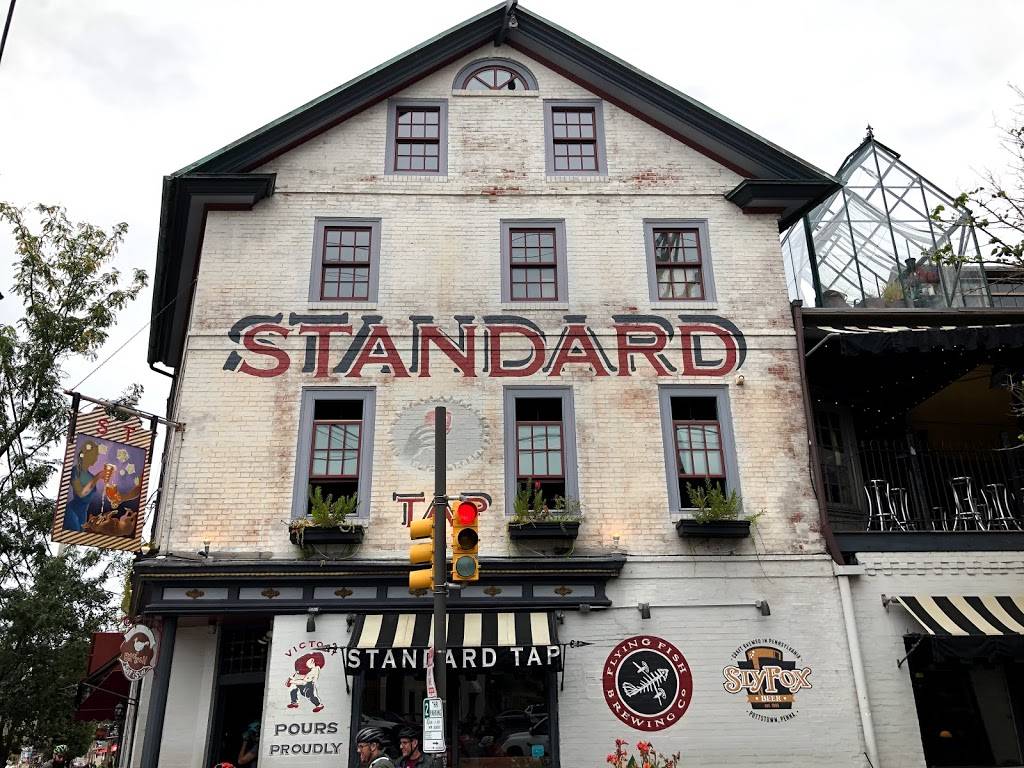 Standard Tap | restaurant | 901 N 2nd St, Philadelphia, PA 19123, USA | 2152380630 OR +1 215-238-0630