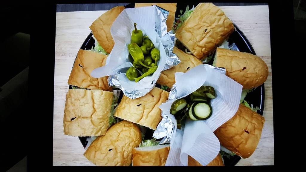 Stortos Deli & Sandwich Shoppe | restaurant | 841 Bishop St #152, Honolulu, HI 96813, USA | 8085877720 OR +1 808-587-7720