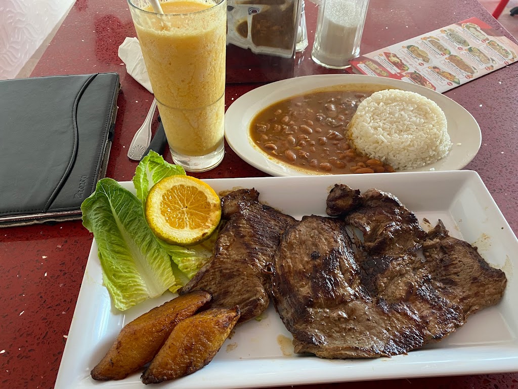 Punto Rojo | restaurant | 728 US-27, Clewiston, FL 33440, USA | 8633013437 OR +1 863-301-3437