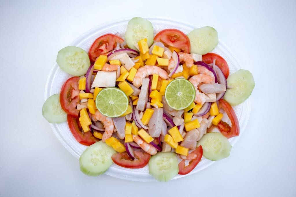 Mariscos El Sinaloco | restaurant | 3904 W Buckeye Rd, Phoenix, AZ 85009, USA | 6232218804 OR +1 623-221-8804