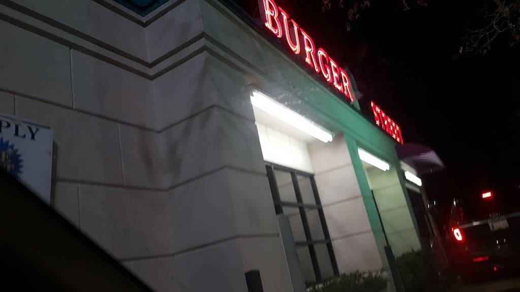 Burger Street | restaurant | 6151 East 51st Street South, Tulsa, OK 74135, USA | 9186641774 OR +1 918-664-1774