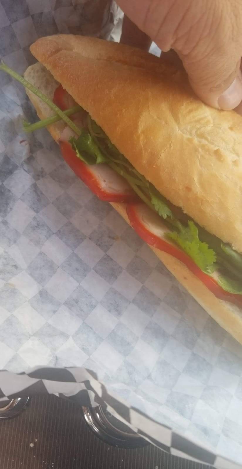 Baguette 450°F | restaurant | 8923 Culebra Rd, San Antonio, TX 78251, USA | 2106818486 OR +1 210-681-8486