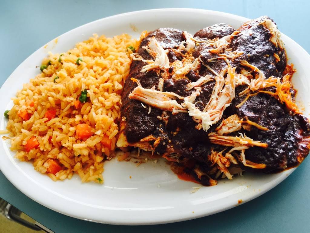 Angelas Kitchen | restaurant | 3014 S Woodland Blvd, DeLand, FL 32724, USA | 3865662613 OR +1 386-566-2613