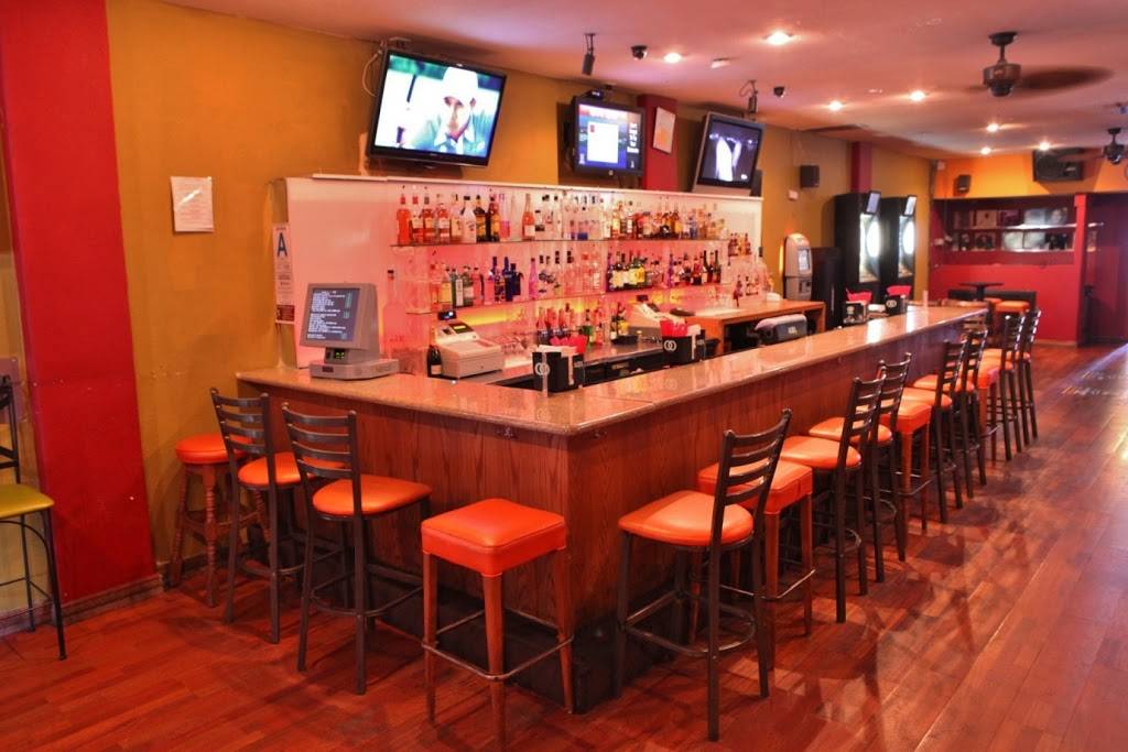 Market Street Bar & Grill | restaurant | 244 S Market St, Inglewood, CA 90301, USA | 3104120091 OR +1 310-412-0091