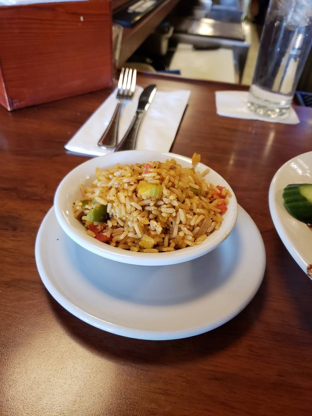 Howes Bayou | restaurant | 22848 Woodward Ave, Ferndale, MI 48220, USA | 2486917145 OR +1 248-691-7145