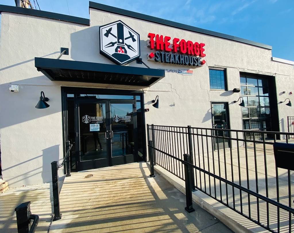 The Forge Steakhouse | restaurant | 25 E Adams St, Morton, IL 61550, USA | 3093230998 OR +1 309-323-0998