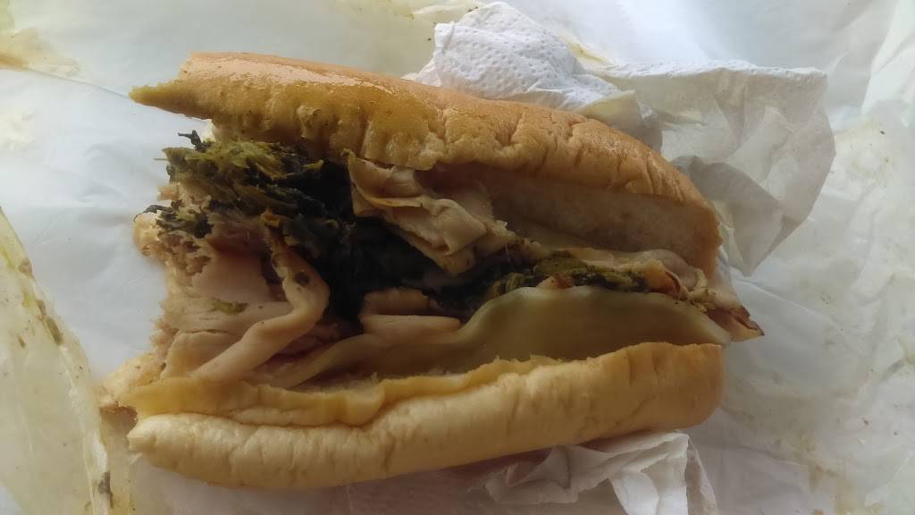 Casapullas | restaurant | 514 Casapulla Ave, Wilmington, DE 19805, USA | 3029945934 OR +1 302-994-5934