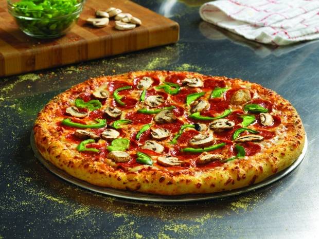 Dominos Pizza | meal delivery | 1038 Burnhamthorpe Rd E, Mississauga, ON L4Y 2X6, Canada | 9052384999 OR +1 905-238-4999