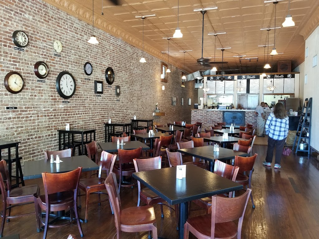 Stilwells Restaurant | cafe | 301 W Stillwell Ave, De Queen, AR 71832, USA | 8706422872 OR +1 870-642-2872