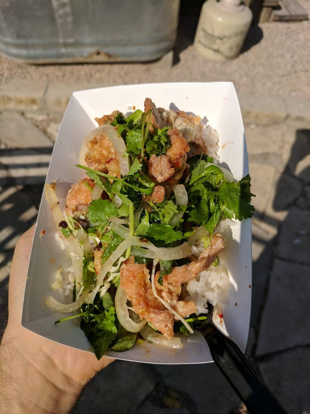 East Side King | restaurant | 1618 E 6th St, Austin, TX 78702, USA | 5124078166 OR +1 512-407-8166