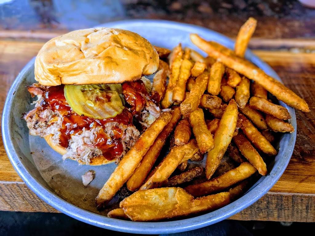 Edleys Bar-B-Que | restaurant | 2706 12th Ave S, Nashville, TN 37204, USA | 6159532951 OR +1 615-953-2951