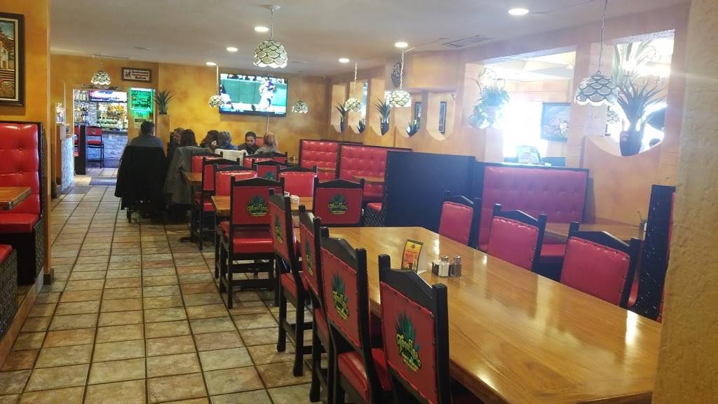 Tequileño Family Mexican Restaurante | restaurant | 15900 W Colfax Ave, Golden, CO 80401, USA | 3033843578 OR +1 303-384-3578