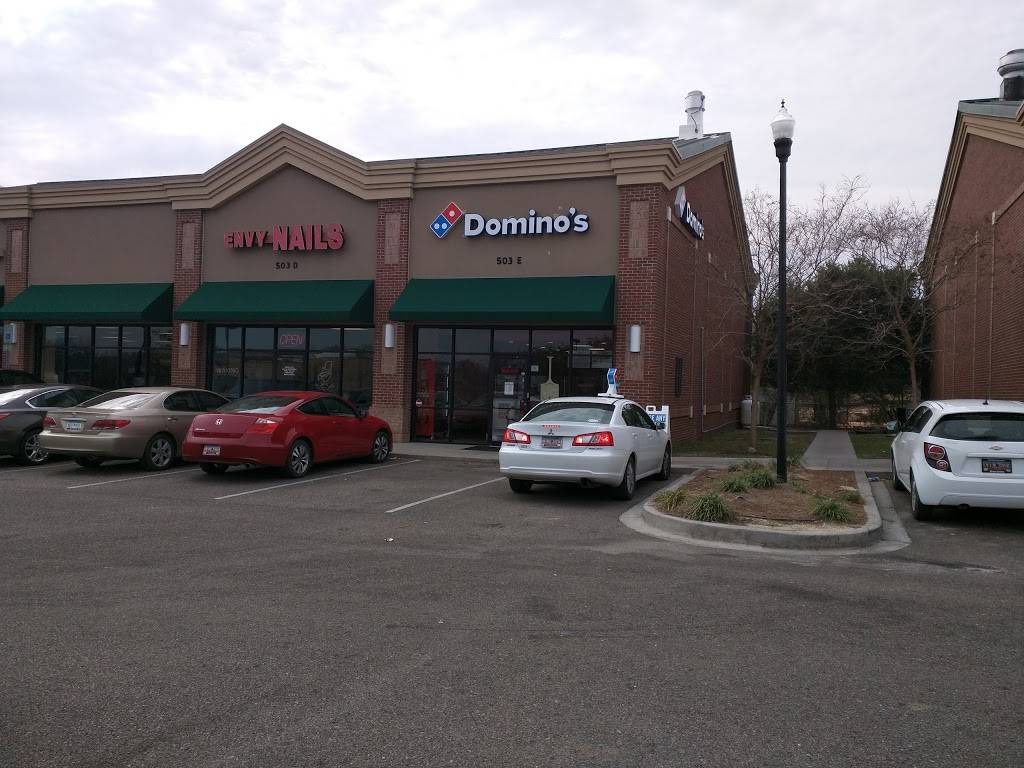 Dominos Pizza | meal delivery | 503 N U.S. Hwy 52 Ste E, Moncks Corner, SC 29461, USA | 8437613300 OR +1 843-761-3300