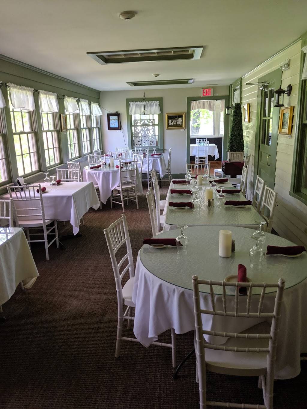 Grill 37 | restaurant | 37 Putnam Rd, Pomfret Center, CT 06259, USA | 8603155640 OR +1 860-315-5640