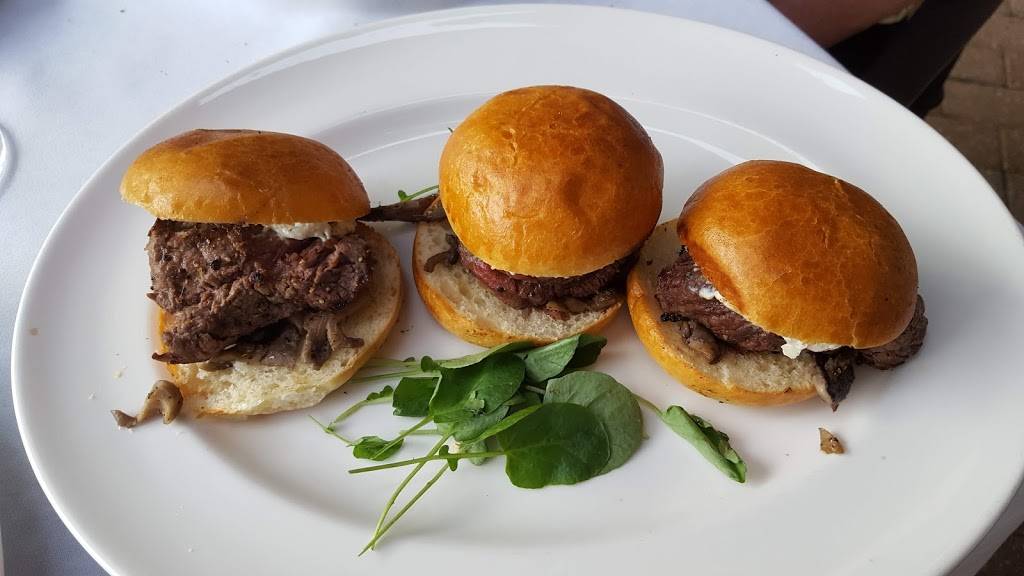 The Capital Grille | restaurant | 2800 W Big Beaver Rd, Troy, MI 48084, USA | 2486495300 OR +1 248-649-5300