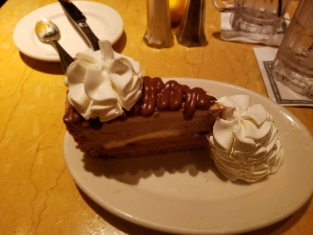 The Cheesecake Factory | restaurant | 7700 W Northwest Hwy, Dallas, TX 75225, USA | 2143734844 OR +1 214-373-4844