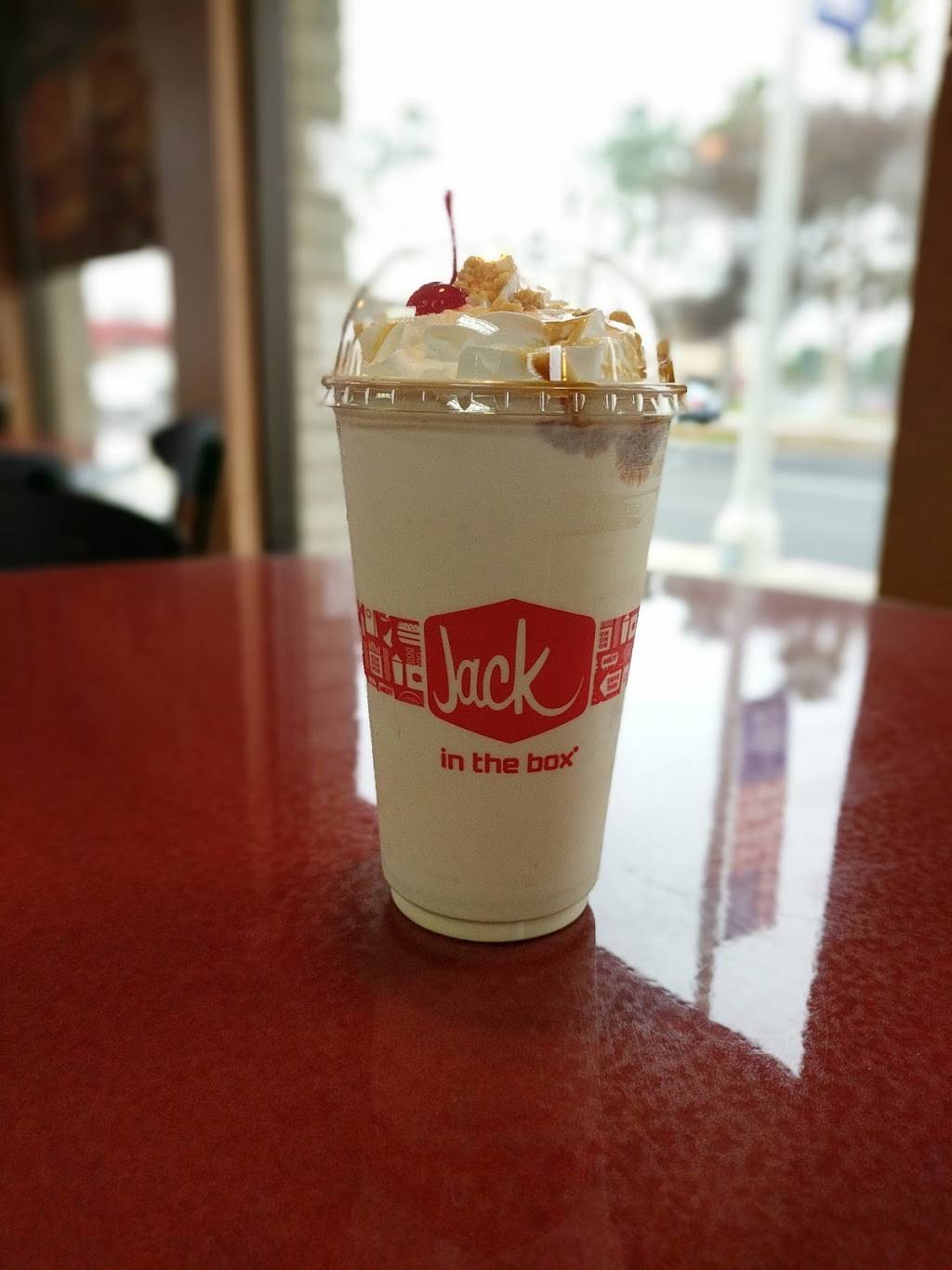 Jack in the Box | restaurant | 13561 Whittier Blvd, Whittier, CA 90605, USA | 5626967188 OR +1 562-696-7188