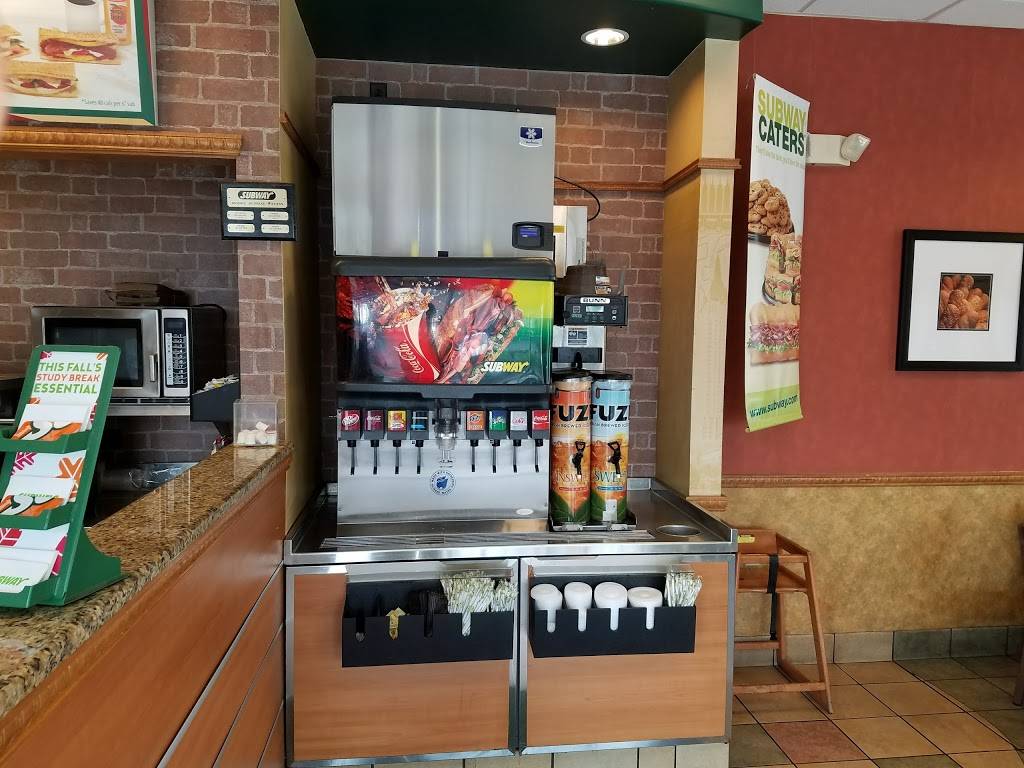 Subway | restaurant | 2575 E, FL-50, Clermont, FL 34711, USA | 3522426037 OR +1 352-242-6037
