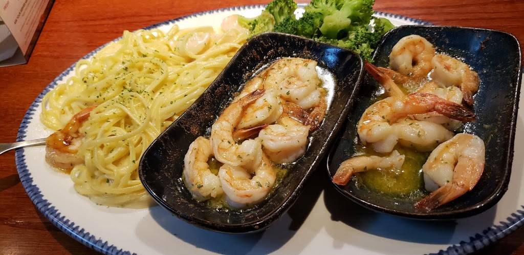 Red Lobster | restaurant | 5701 Youngstown Warren Rd, Niles, OH 44446, USA | 3305441321 OR +1 330-544-1321