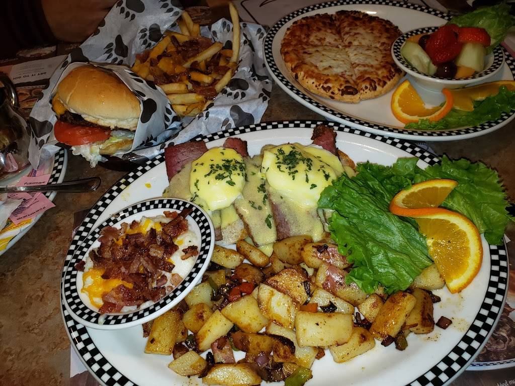 Black Bear Diner | restaurant | 15720 North Fwy, Houston, TX 77090, USA | 3463004012 OR +1 346-300-4012