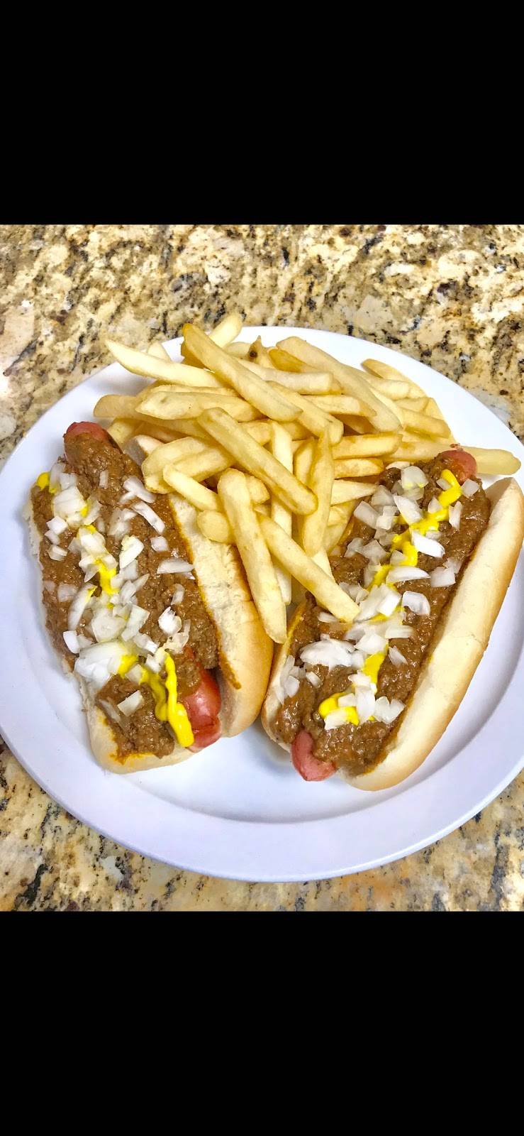 Northern Exposure Coney Island and Cuisine | restaurant | 1300 Lafayette Pkwy Suite C, LaGrange, GA 30241, USA | 7067562578 OR +1 706-756-2578