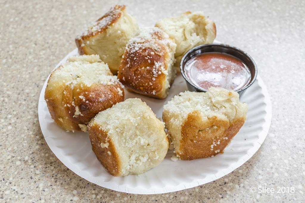 Campus Pizza Gyro | meal delivery | 4548, 742 Fulton Ave, Hempstead, NY 11550, USA | 5164892111 OR +1 516-489-2111