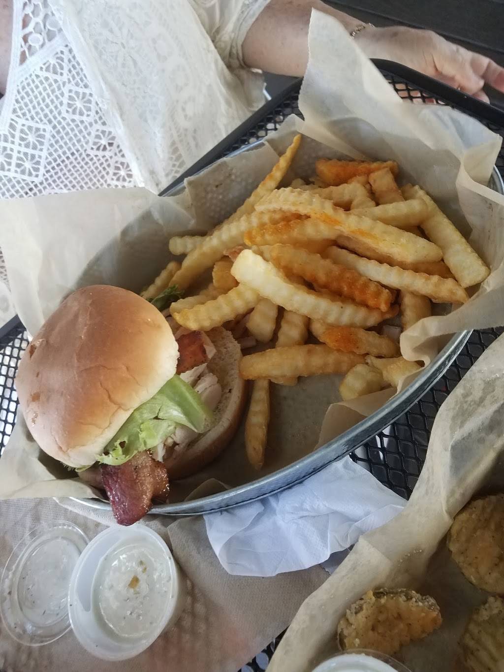 JDs on the Lake | restaurant | 6979 Bells Ferry Rd, Canton, GA 30114, USA | 7702134127 OR +1 770-213-4127