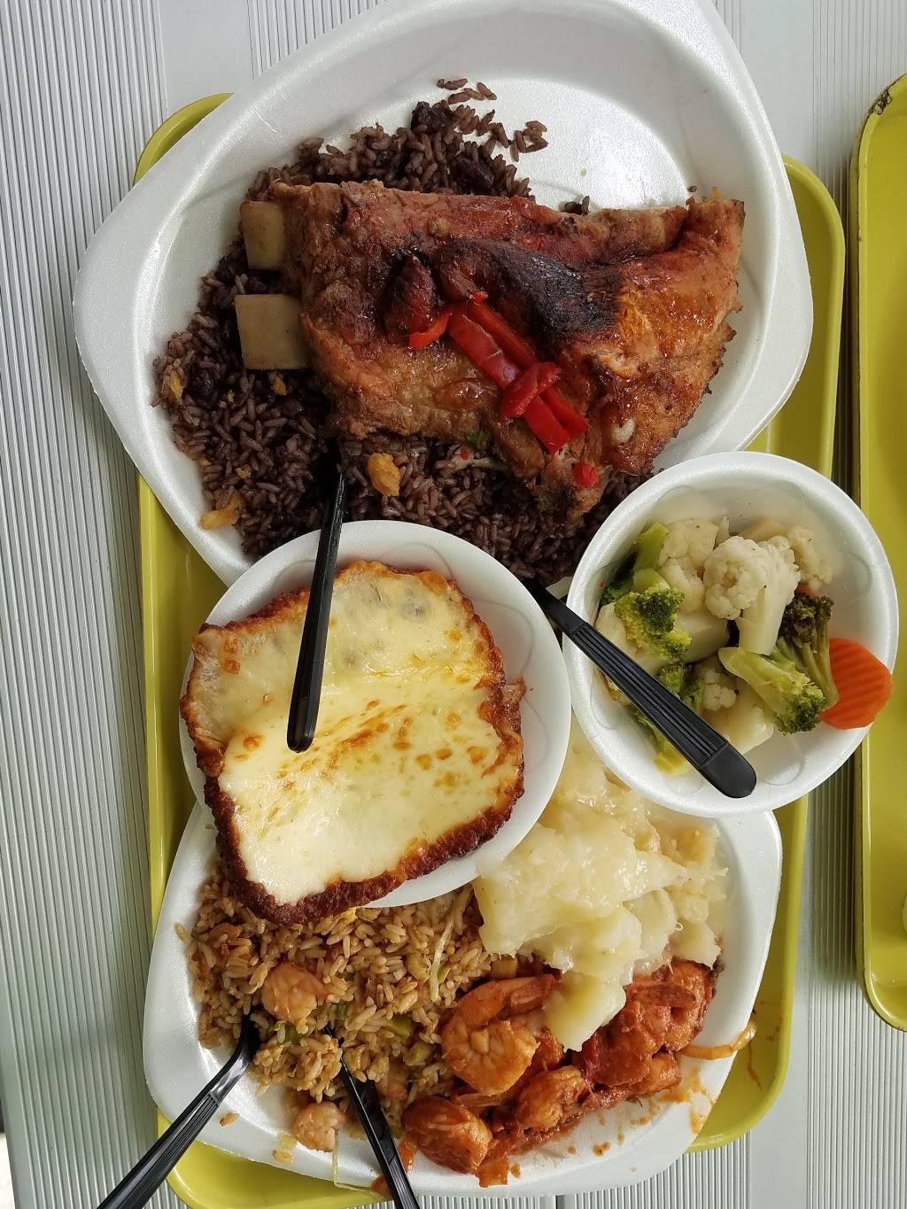 Casa Maiz Restaurant | restaurant | 7395 W 4th Ave, Hialeah, FL 33014, USA | 7865589085 OR +1 786-558-9085