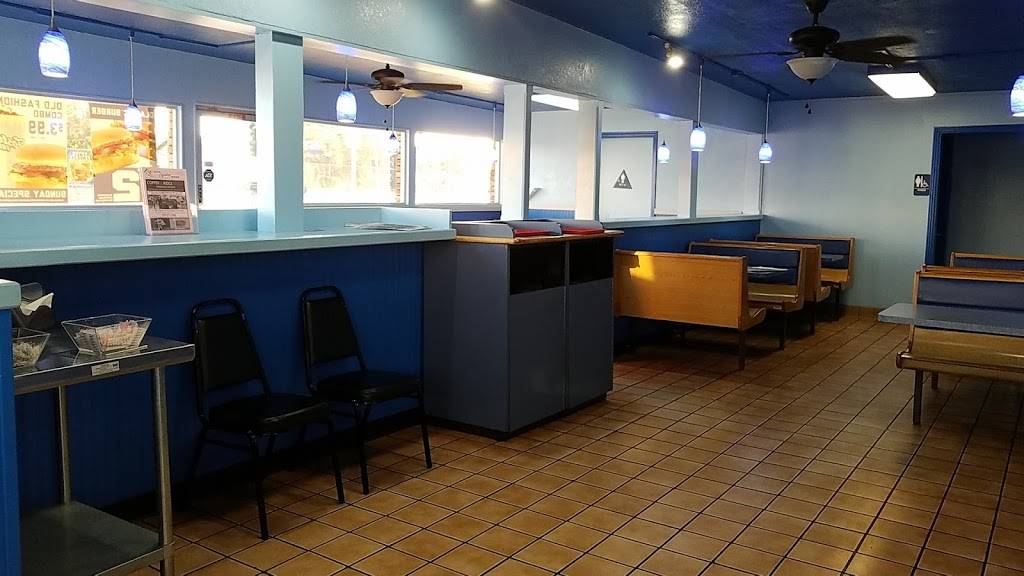 Fosters Freeze | restaurant | 902 Clovis Ave, Clovis, CA 93612, USA | 5592992820 OR +1 559-299-2820
