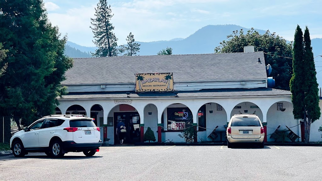 Matzatlan Mexican Restaurant | restaurant | 47720 School St, Oakridge, OR 97463, USA | 5417825589 OR +1 541-782-5589