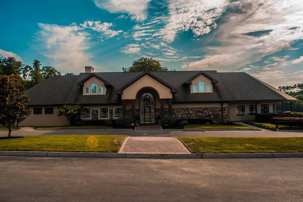 Avalon Country Club | restaurant | 700 Turnberry Cir, Lenoir City, TN 37772, USA | 8659864653 OR +1 865-986-4653