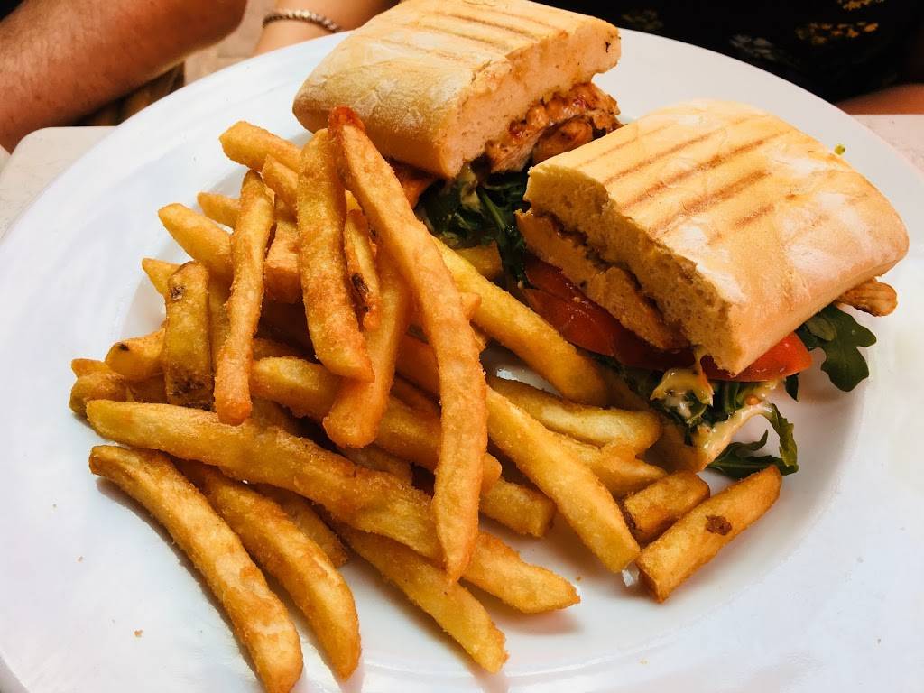 Little Villagio | meal takeaway | 7145 Main St, Clifton, VA 20124, USA | 7035432030 OR +1 703-543-2030