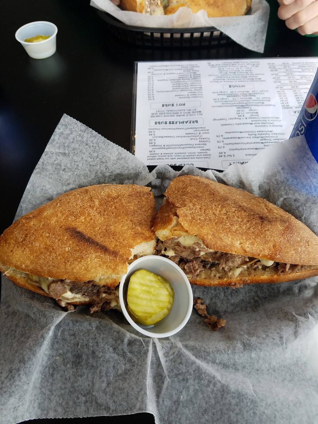 Richies Pizzeria & Grill | restaurant | 253 Vestal Pkwy E, Vestal, NY 13850, USA | 6072394074 OR +1 607-239-4074