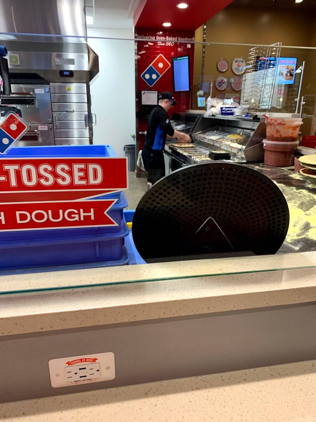 Dominos Pizza | meal delivery | 4025 A St SE, Auburn, WA 98002, USA | 2532751266 OR +1 253-275-1266