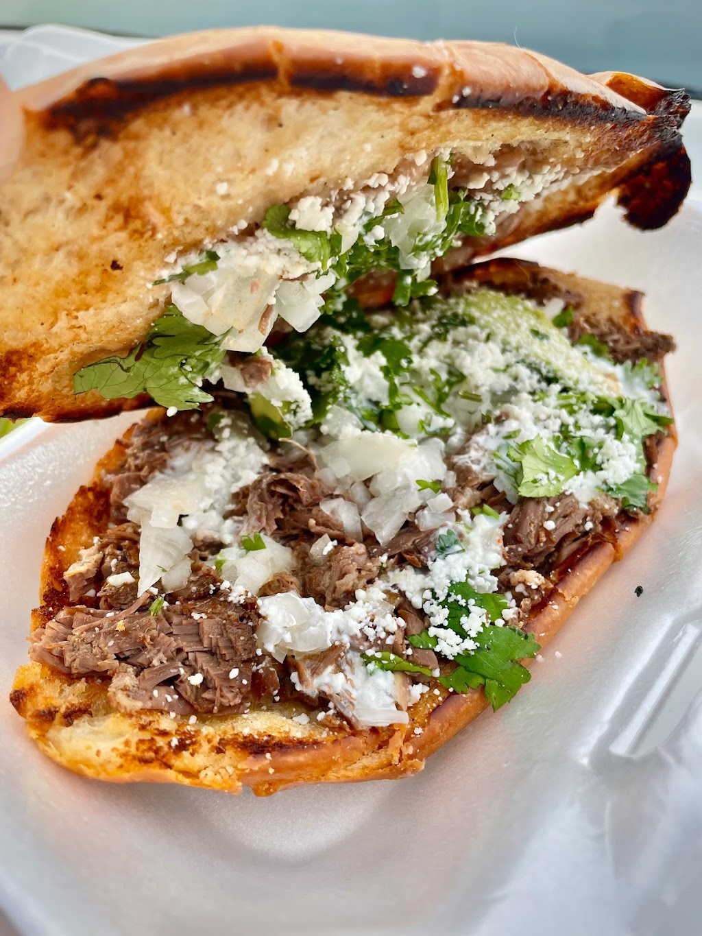 Tacos Uruapan Food Truck | restaurant | 325 S West St, Wichita, KS 67213, USA | 3163714440 OR +1 316-371-4440