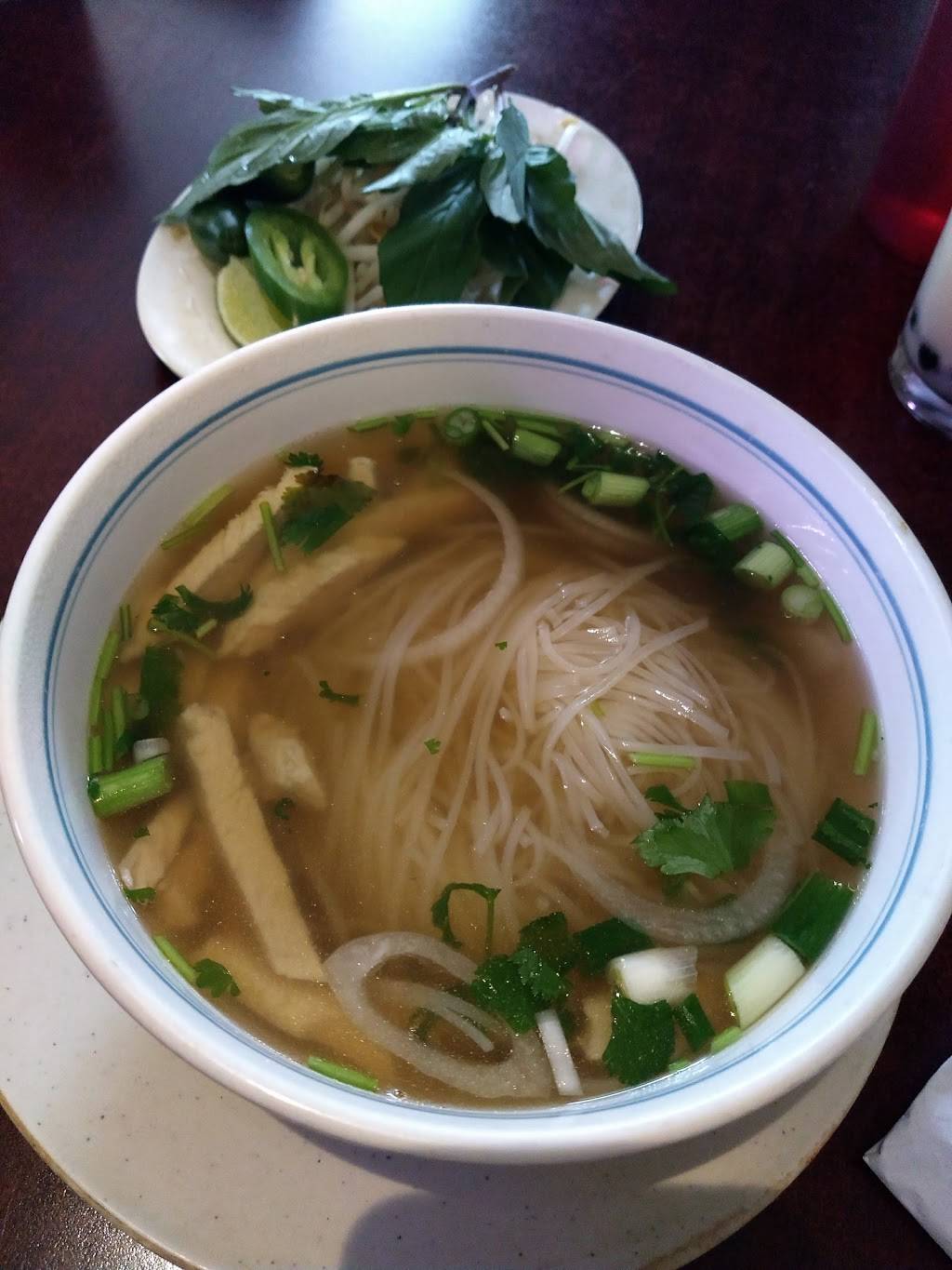 Phở #1 Noodle & Grill | restaurant | 2201 S Oneida St #1, Ashwaubenon, WI 54304, USA | 9204943009 OR +1 920-494-3009