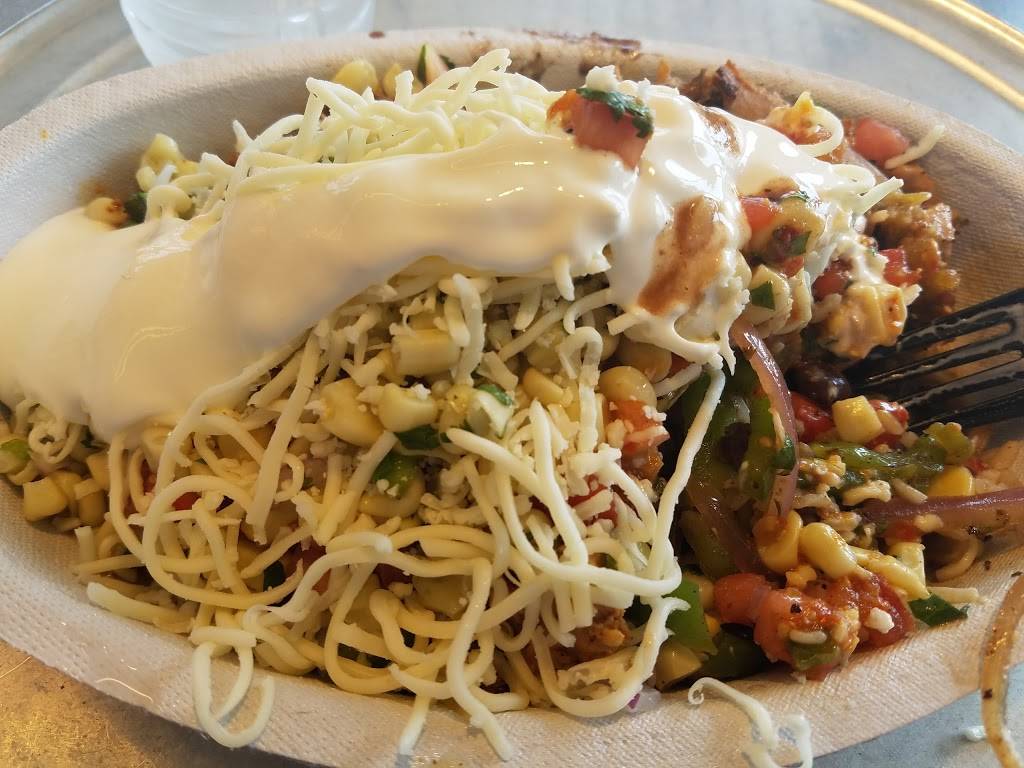 Chipotle Mexican Grill | restaurant | 1233 E Putnam Ave, Riverside, CT 06878, USA | 2036370078 OR +1 203-637-0078