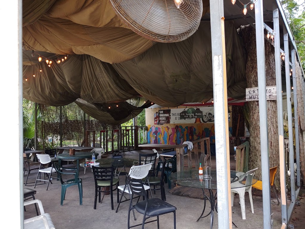 Ouzts Too Oyster Bar and Grill | restaurant | 7968 Coastal Hwy, Crawfordville, FL 32327, USA | 8509256448 OR +1 850-925-6448