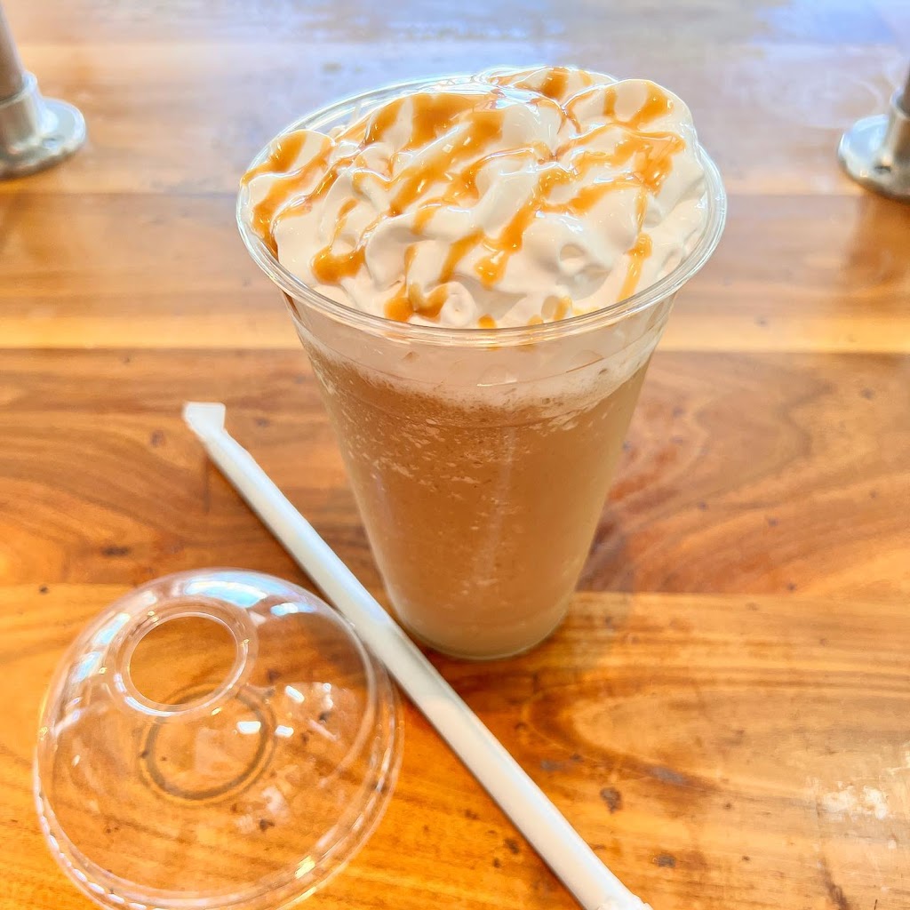 Surfers Point Café | cafe | 204 E Thompson Blvd, Ventura, CA 93001, USA | 8056678000 OR +1 805-667-8000