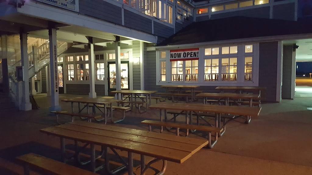 Tiki Joes at Captree Boat Basin | restaurant | Unnamed Road, Babylon, NY 11702, USA | 6313331063 OR +1 631-333-1063