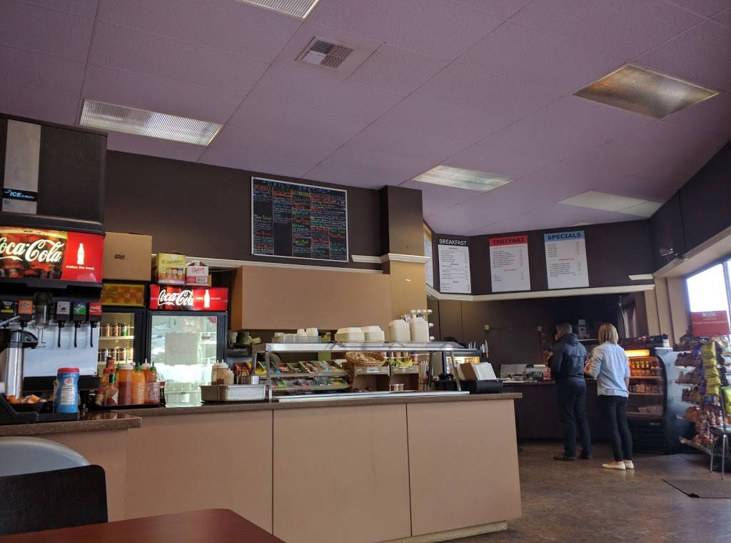 Corner Deli | restaurant | 3161 Elliott Ave, Seattle, WA 98121, USA | 2062826265 OR +1 206-282-6265