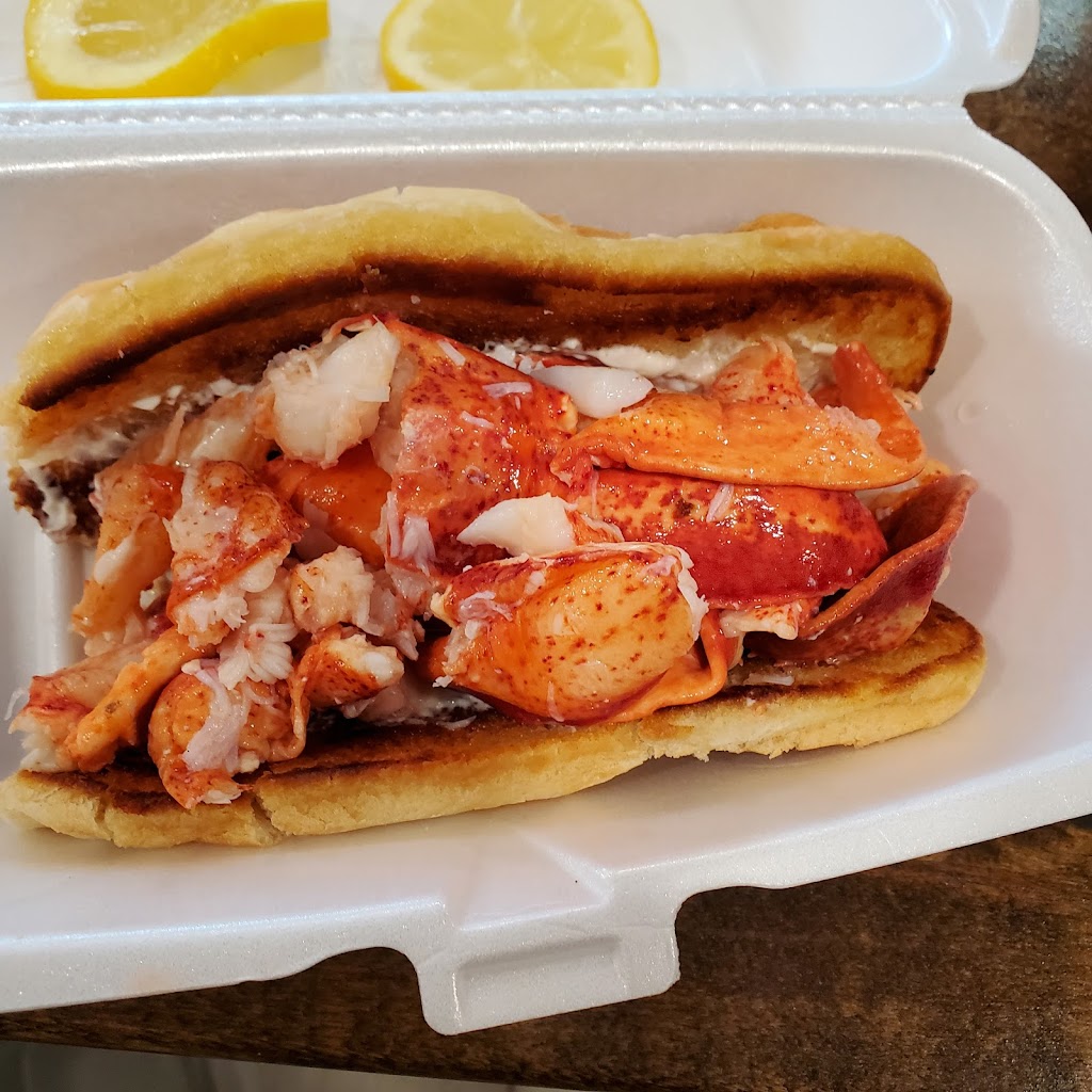 The Big Dipper | restaurant | 224 NH-108, Somersworth, NH 03878, USA | 2078424640 OR +1 207-842-4640