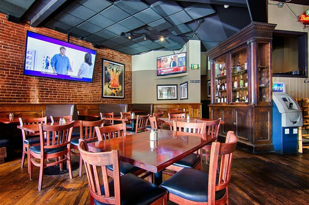 Reivers Bar and Grill | restaurant | 1085 S Gaylord St, Denver, CO 80209, USA | 3037338856 OR +1 303-733-8856