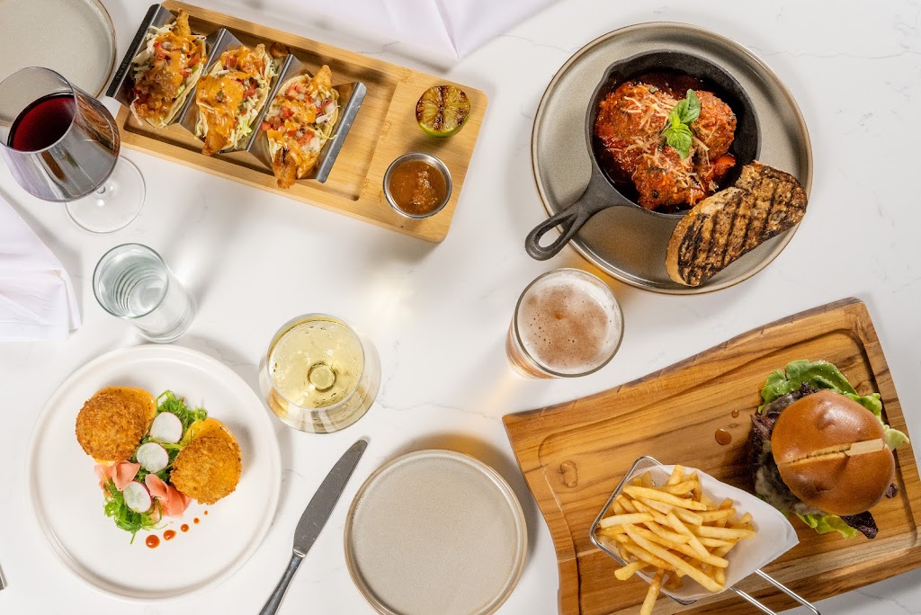 Secco Restaurant & Bar | restaurant | 300 Almaden Blvd, San Jose, CA 95110, USA | 4085986136 OR +1 408-598-6136