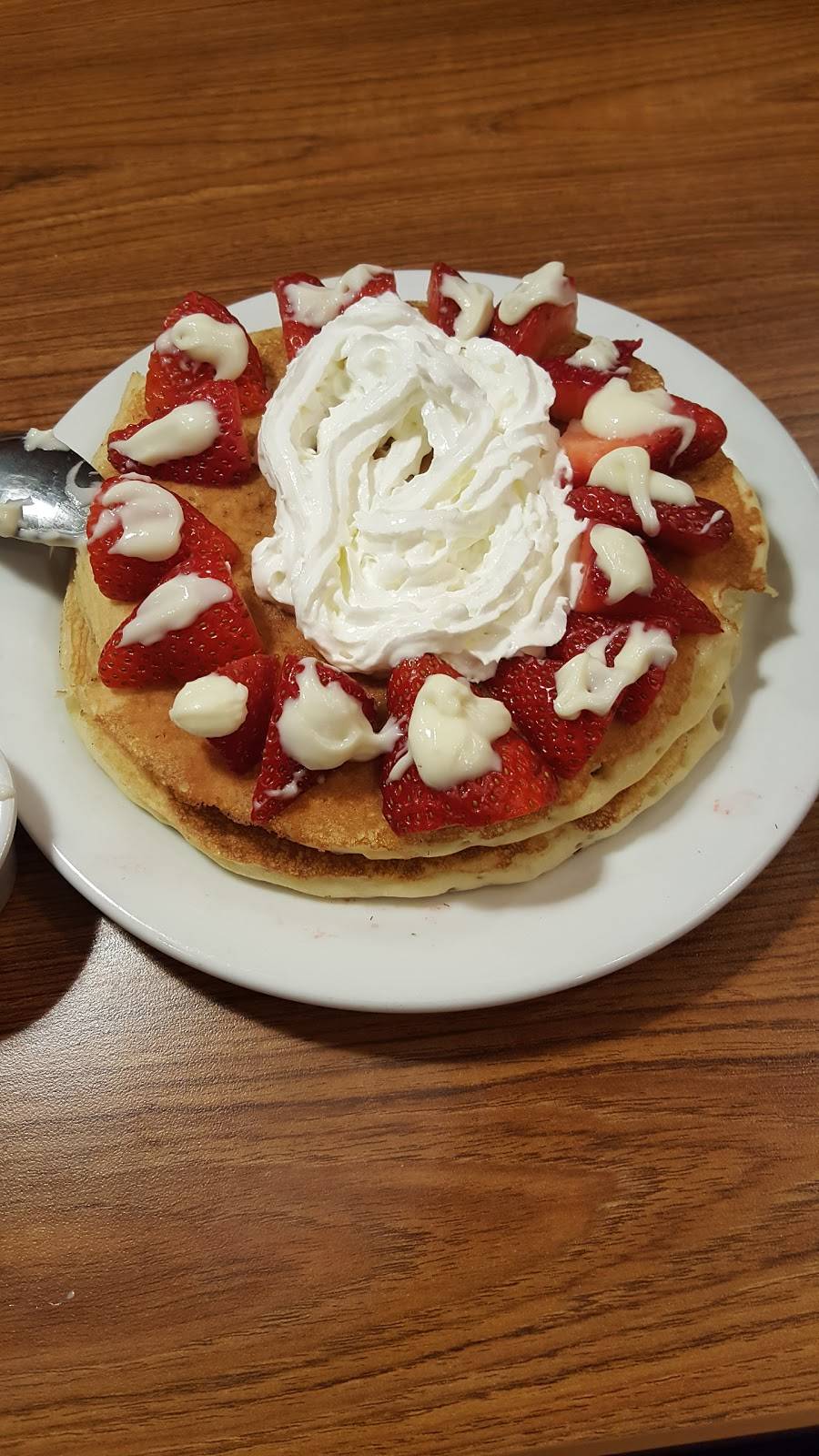 Dennys | restaurant | 1011 Riley St, Folsom, CA 95630, USA | 9169869149 OR +1 916-986-9149